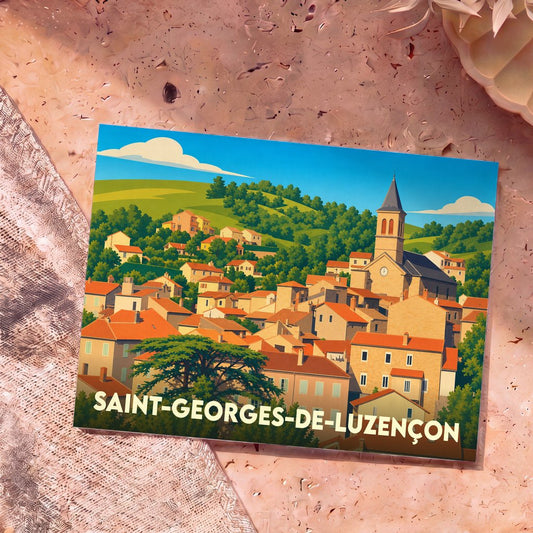 Carte postale souvenir de Saint-Georges-de-Luzençon avec une illustration stylisée du village et de son église.