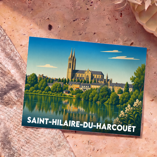 Carte postale souvenir de la ville de Saint-Hilaire-du-Harcouët avec une illustration stylisée de son église se reflétant dans l'eau.