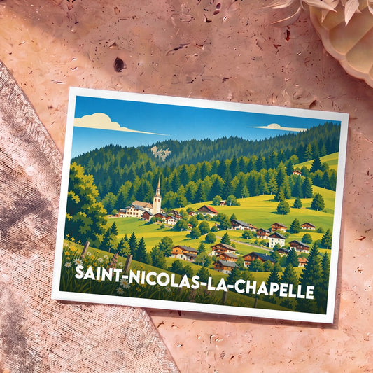 Carte postale souvenir de Saint-Nicolas-la-Chapelle illustrant le village savoyard et son clocher dans un style graphique épuré.