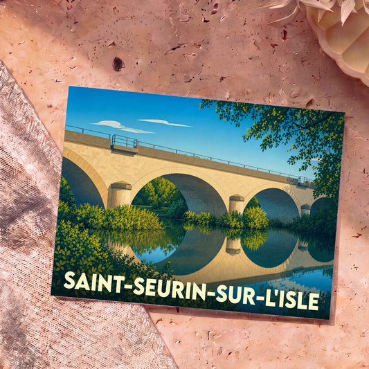 Carte postale souvenir de la ville de Saint-Seurin-sur-l'Isle illustrant un pont se reflétant dans la rivière.