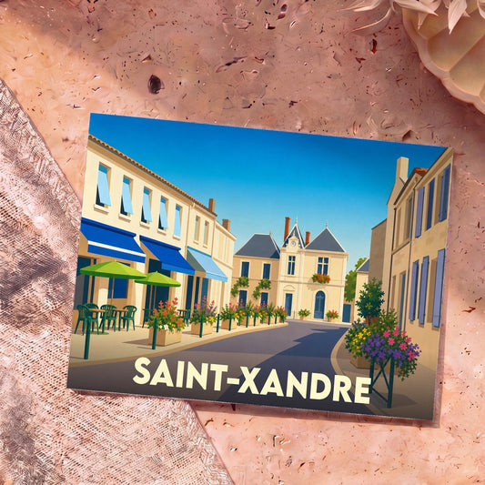 Carte postale souvenir de la ville de Saint-Xandre avec une illustration stylisée d'une rue fleurie.