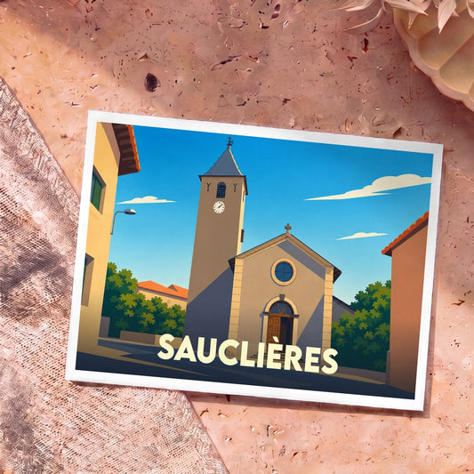Carte postale souvenir de la ville de Sauclières avec une illustration stylisée de son église sous un ciel bleu.
