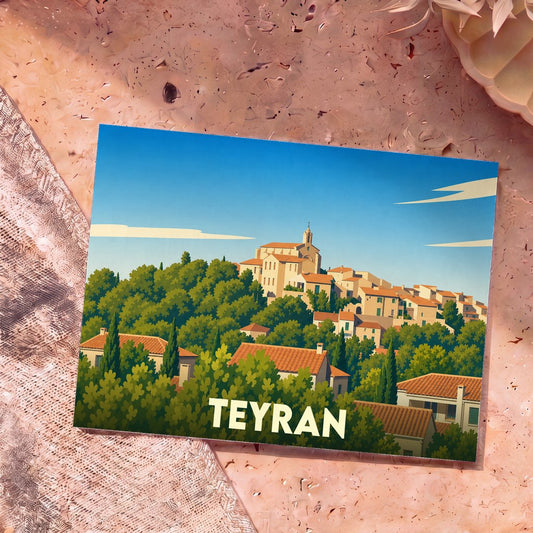 Carte postale souvenir de la ville de Teyran avec une illustration stylisée d'un village perché méditerranéen.