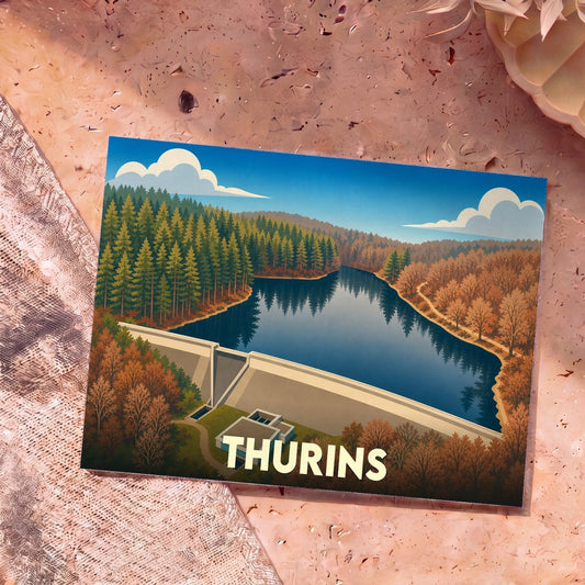 Carte postale souvenir de la ville de Thurins illustrant son barrage entouré d'une forêt aux couleurs automnales.