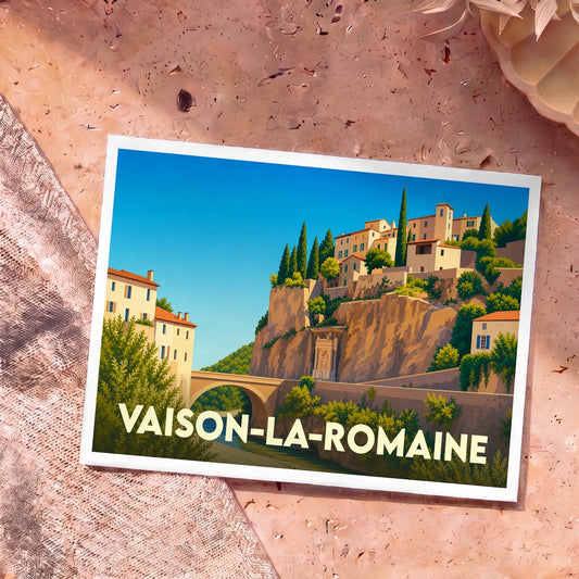 Carte postale souvenir de la ville de Vaison-la-Romaine avec une illustration stylisée de son pont romain et de sa cité médiévale.