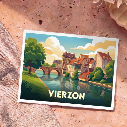 Carte postale souvenir de la ville de Vierzon avec une illustration stylisée d'un pont en pierre et de maisons à colombages au bord de l'eau.