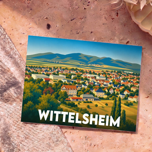 Carte postale souvenir de la ville de Wittelsheim avec une illustration stylisée d'un paysage urbain et montagneux.