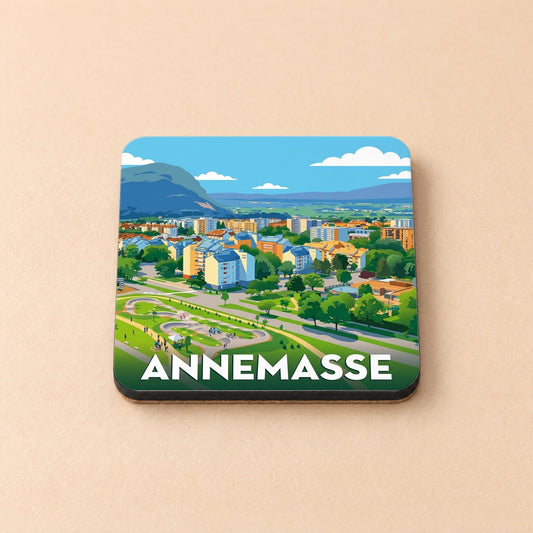 Dessous de verre souvenir de la ville d'Annemasse avec une illustration stylisée et colorée.