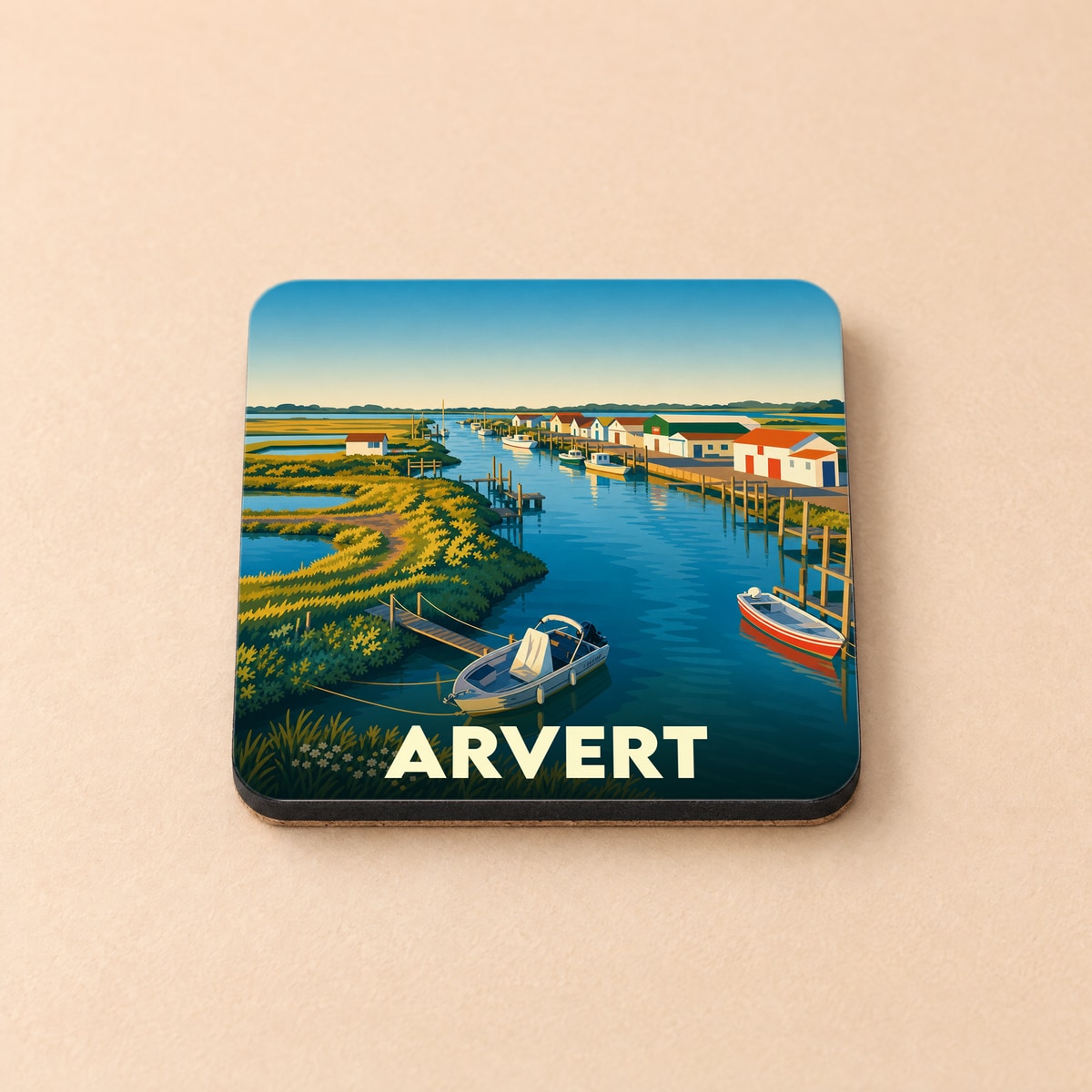 Dessous de verre souvenir de la ville d'Arvert avec une illustration stylisée d'un port ostréicole.