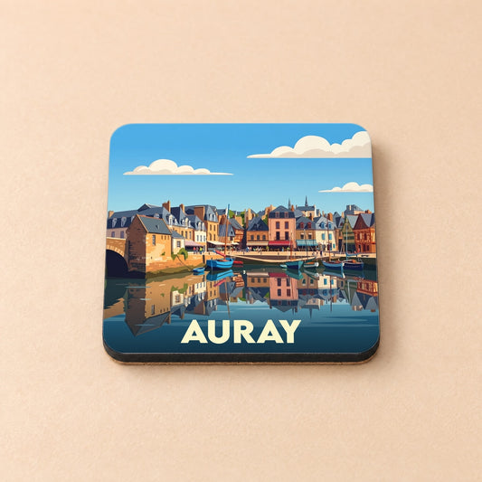 Dessous de verre souvenir de la ville d'Auray avec une illustration stylisée de son port historique.