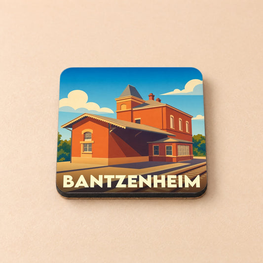 Dessous de verre souvenir de la ville de Bantzenheim avec une illustration stylisée de sa gare.