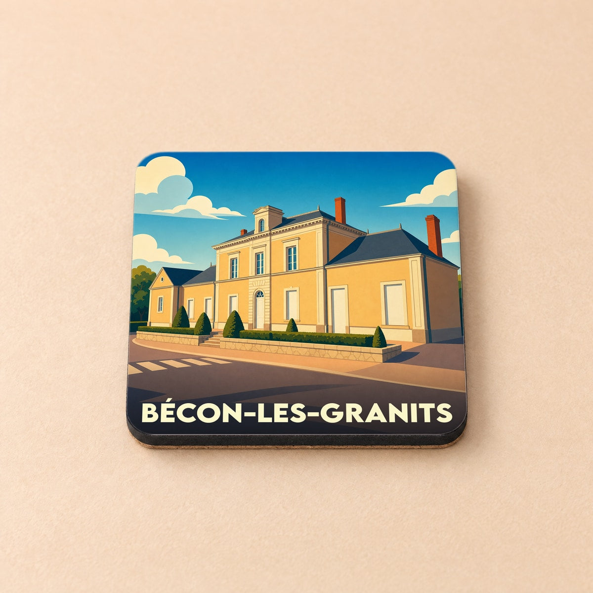 Dessous de verre souvenir de Bécon-les-Granits illustré d'un bâtiment de style classique sous un ciel bleu.