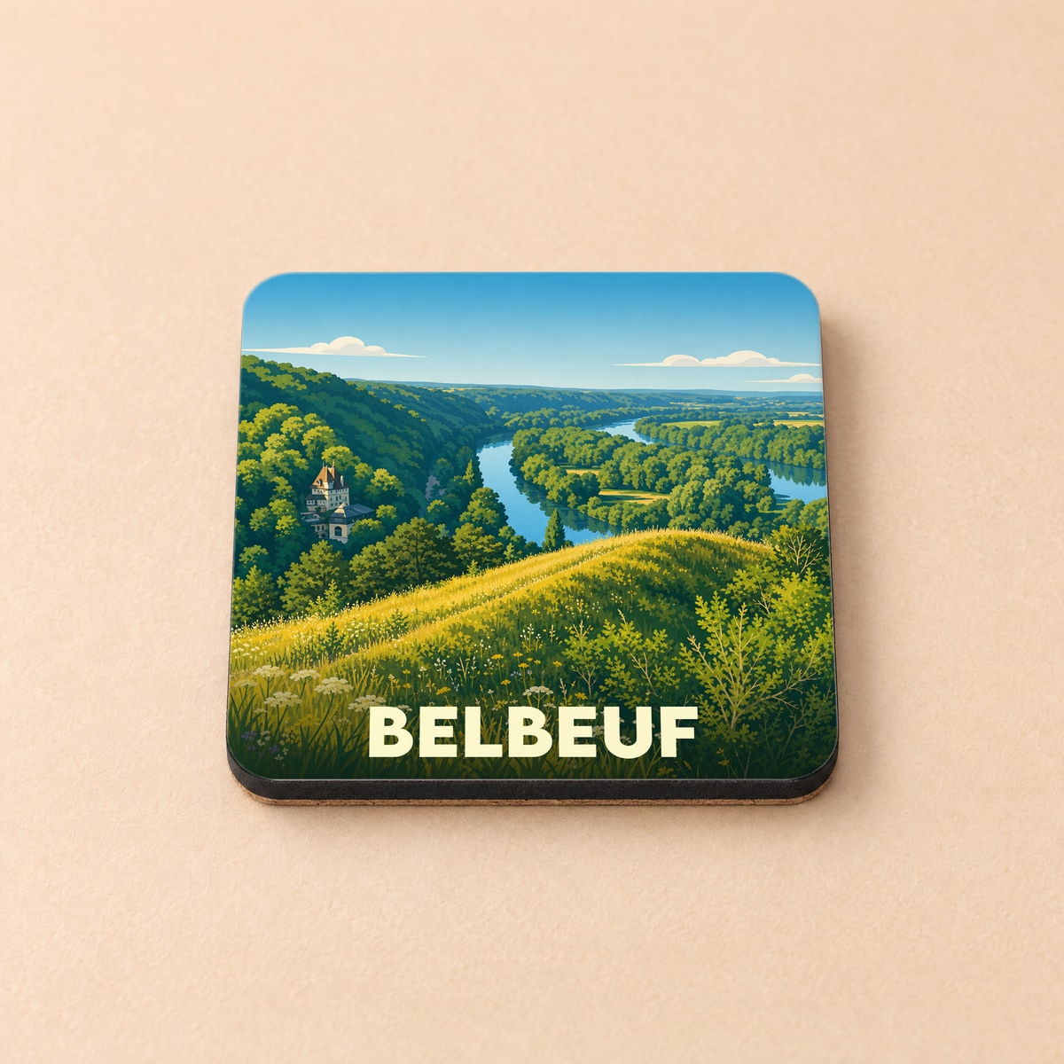 Dessous de verre souvenir de la ville de Belbeuf illustrant un paysage vallonné surplombant la Seine.