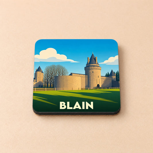 Dessous de verre souvenir de la ville de Blain avec une illustration stylisée de son château.