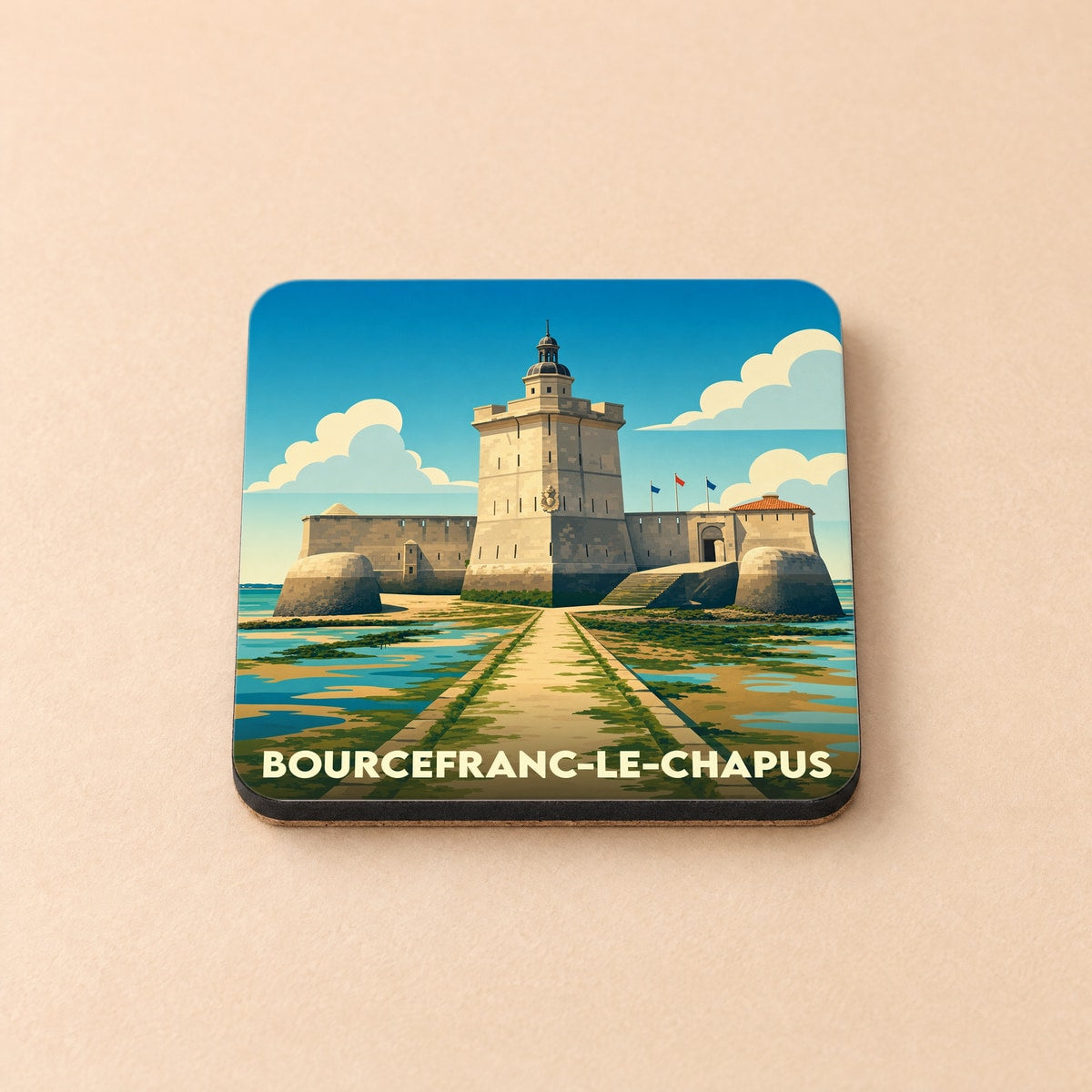 Dessous de verre souvenir de la ville de Bourcefranc-le-Chapus illustrant le Fort Louvois dans un style rétro.