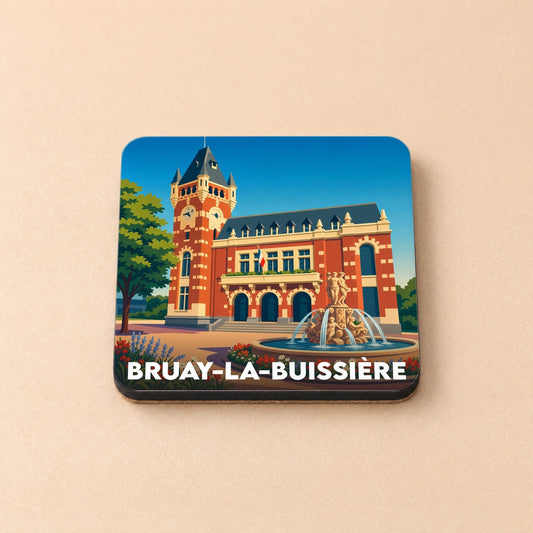 Dessous de verre souvenir de la ville de Bruay-la-Buissière avec une illustration stylisée de l'hôtel de ville et de sa fontaine.
