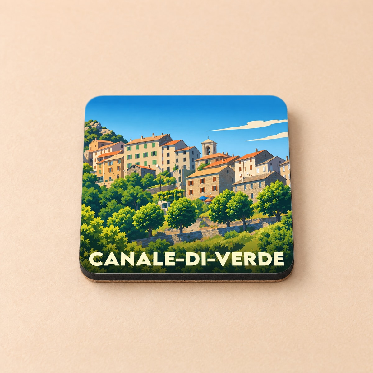 Dessous de verre souvenir de Canale-di-Verde orné d'une illustration stylisée du village à flanc de colline.
