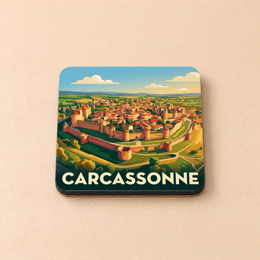 Dessous de verre souvenir de la ville de Carcassonne avec une illustration stylisée de sa cité médiévale.
