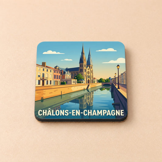 Dessous de verre souvenir de la ville de Châlons-en-Champagne avec une illustration stylisée de ses canaux et de sa cathédrale.