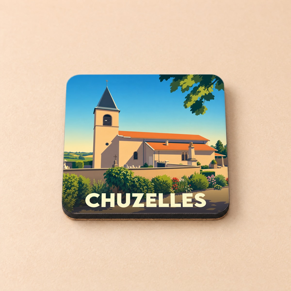 Dessous de verre souvenir de la ville de Chuzelles illustrant son église dans un style graphique épuré.