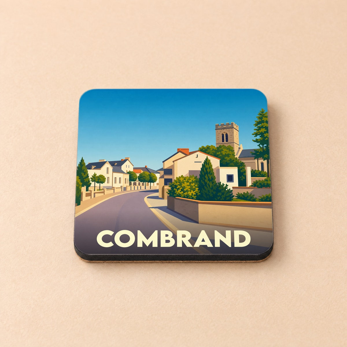 Dessous de verre souvenir de la ville de Combrand avec une illustration stylisée d'un paysage urbain.
