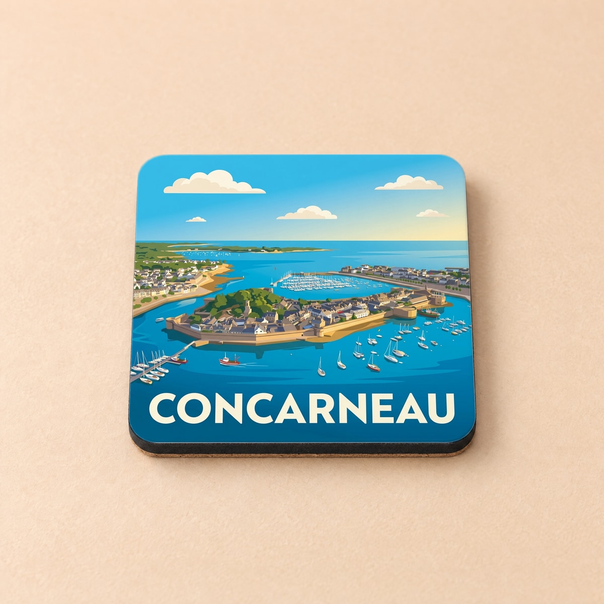 Dessous de verre souvenir de la ville de Concarneau avec une illustration stylisée vue du ciel.