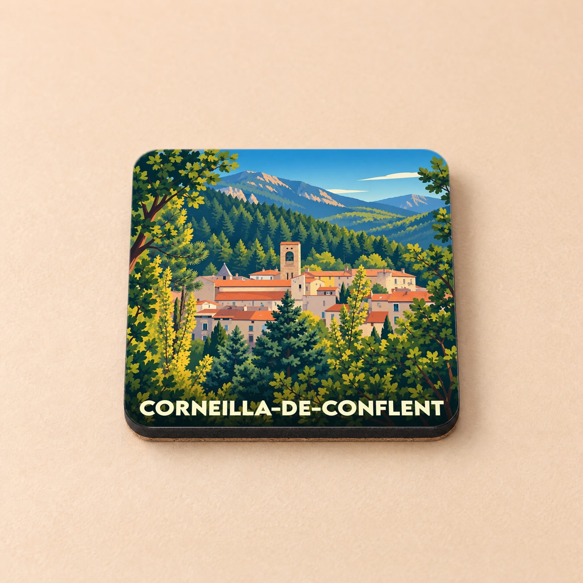 Dessous de verre souvenir de la ville de Corneilla-de-Conflent avec une illustration paysagère stylisée.