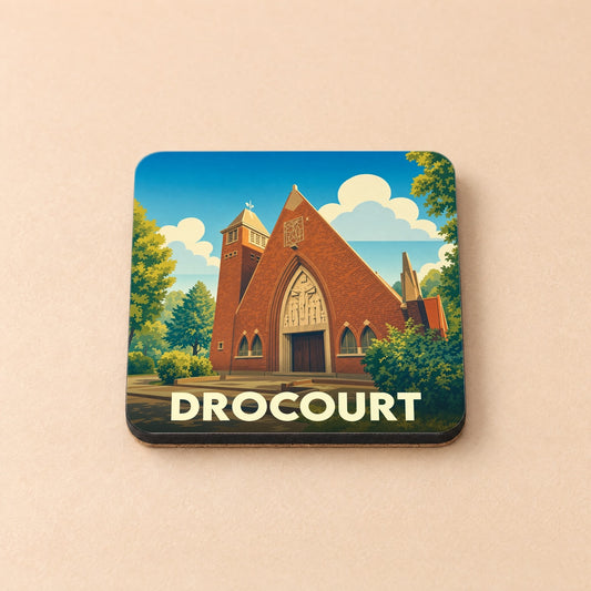 Dessous de verre souvenir de la ville de Drocourt avec une illustration stylisée de son église.