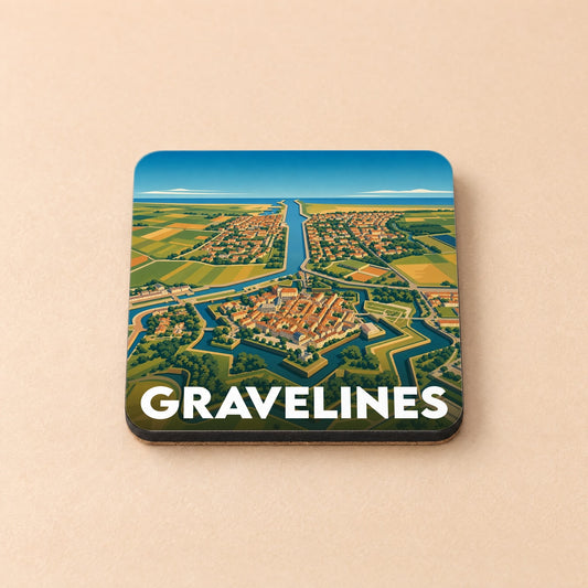 Dessous de verre souvenir de la ville de Gravelines avec une illustration stylisée d'une citadelle fortifiée entourée de canaux.