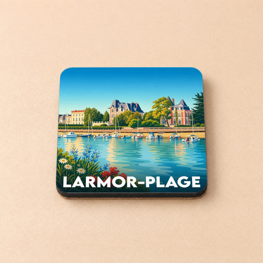Dessous de verre souvenir de la ville de Larmor-Plage avec une illustration stylisée du front de mer.
