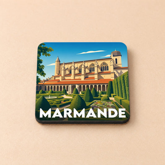 Dessous de verre souvenir de la ville de Marmande avec une illustration stylisée de son église et de ses jardins.