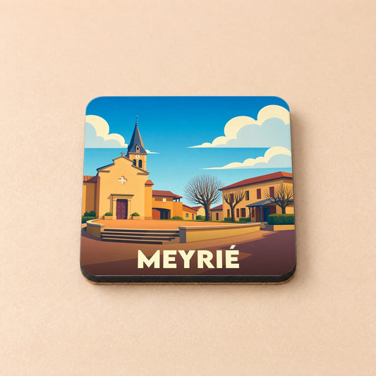 Dessous de verre souvenir de la ville de Meyrié avec une illustration stylisée de son église.