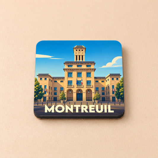 Dessous de verre souvenir de la ville de Montreuil avec une illustration stylisée de son hôtel de ville.
