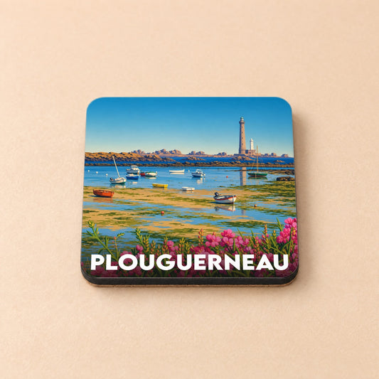 Dessous de verre souvenir de la ville de Plouguerneau avec une illustration stylisée de son phare et de sa côte.