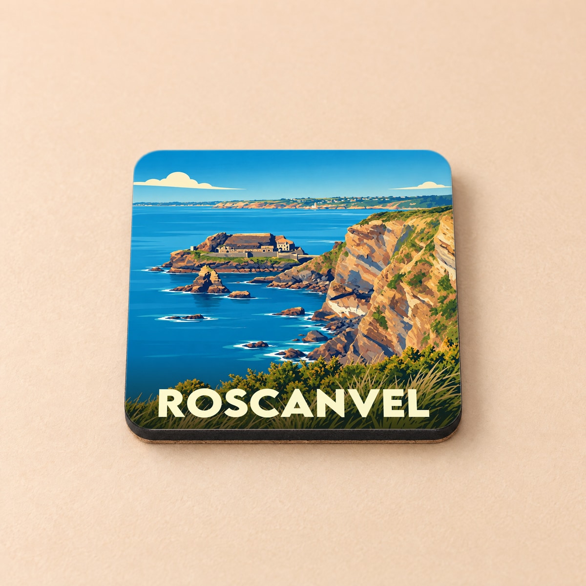 Dessous de verre souvenir de la ville de Roscanvel avec une illustration stylisée de ses falaises et de son littoral.