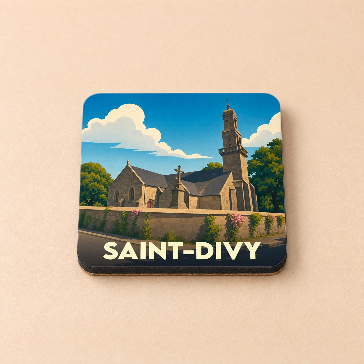 Dessous de verre souvenir de la ville de Saint-Divy avec une illustration stylisée de son église.