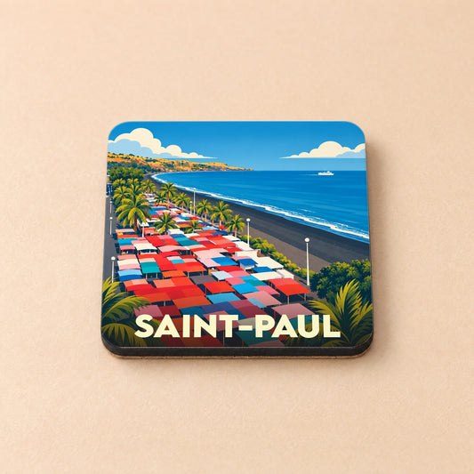Dessous de verre souvenir de la ville de Saint-Paul avec une illustration stylisée de son marché de bord de mer.