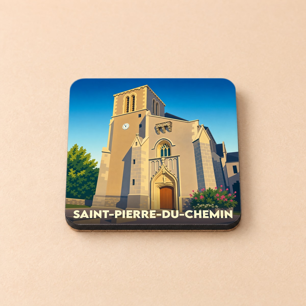 Dessous de verre souvenir de la ville de Saint-Pierre-du-Chemin avec une illustration stylisée de son église.