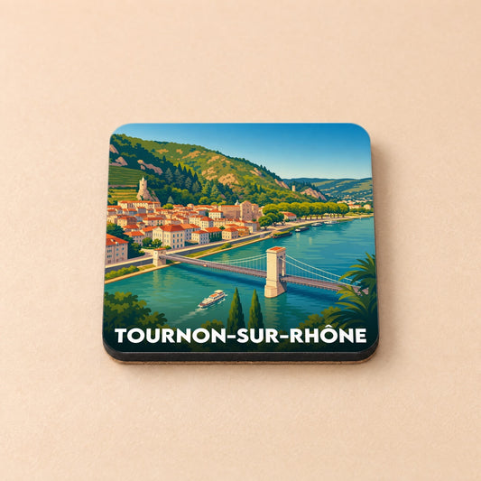Dessous de verre souvenir de la ville de Tournon-sur-Rhône avec une illustration stylisée de son pont et du fleuve.