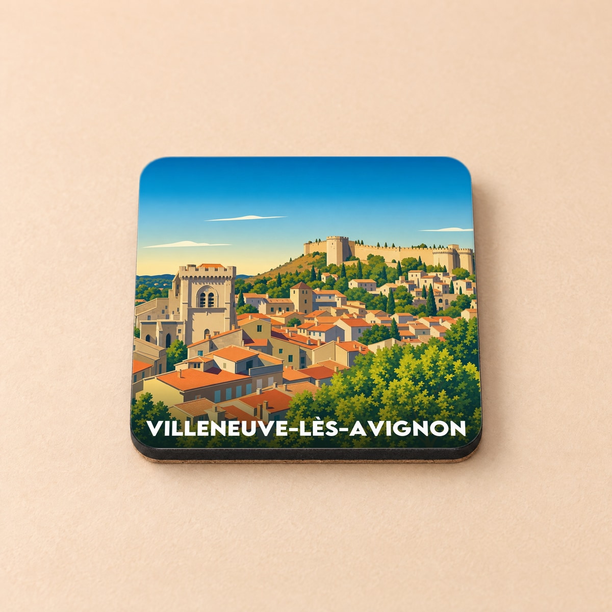 Dessous de verre souvenir de la ville de Villeneuve-lès-Avignon avec une illustration stylisée de ses monuments historiques.