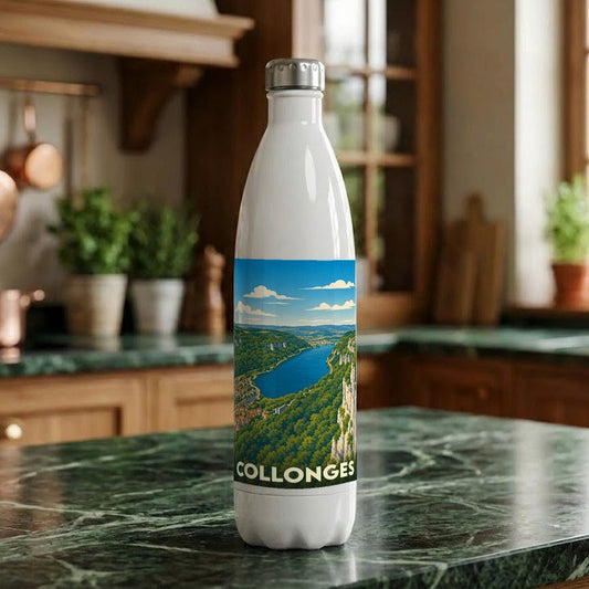 Gourde blanche souvenir de la ville de Collonges ornée d'une illustration panoramique d'un lac de montagne.