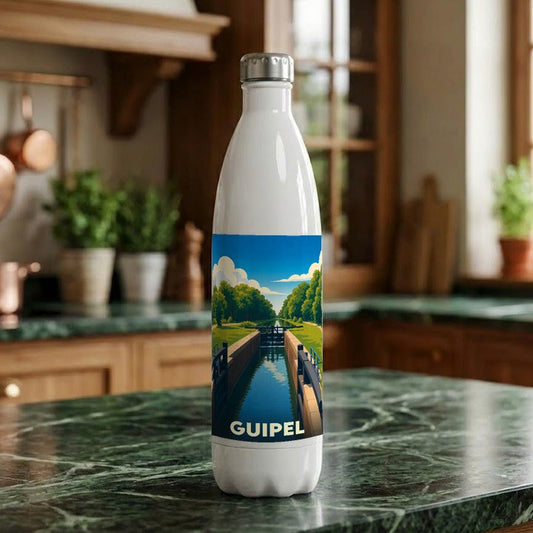Gourde souvenir de la ville de Guipel ornée d'une illustration stylisée du canal.