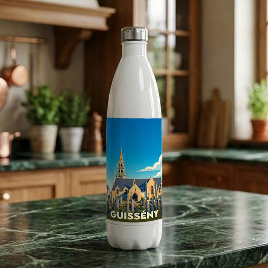Gourde blanche souvenir de la ville de Guissény avec une illustration stylisée d'une église.