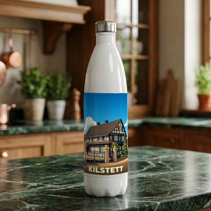 Gourde blanche souvenir de la ville de Kilstett avec une illustration stylisée d'une maison traditionnelle alsacienne.