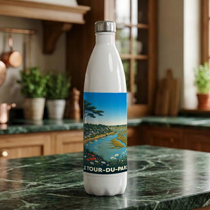 Gourde souvenir de la ville de Le Tour-du-Parc avec une illustration stylisée d'un paysage côtier.