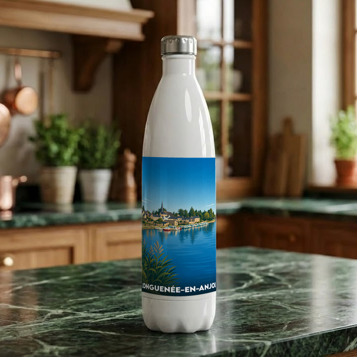 Gourde souvenir de la ville de Longuenée-en-Anjou avec une illustration stylisée des bords de l'eau.