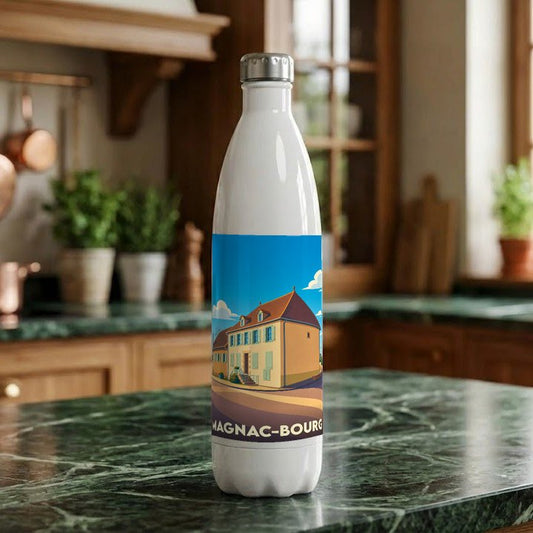 Gourde souvenir de la ville de Magnac-Bourg avec une illustration stylisée.