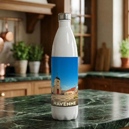 Gourde souvenir de la ville de Navenne avec une illustration stylisée.