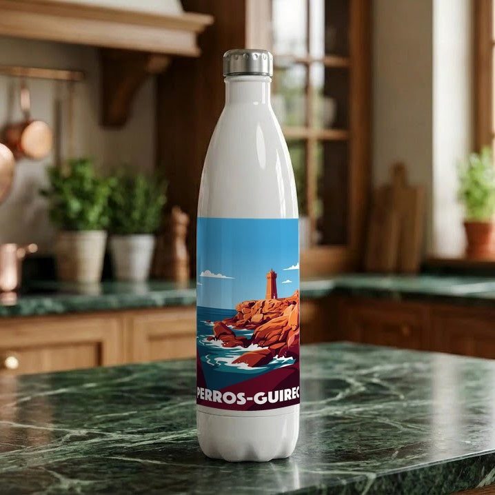 Gourde souvenir de la ville de Perros-Guirec avec une illustration stylisée d'un phare sur la côte.