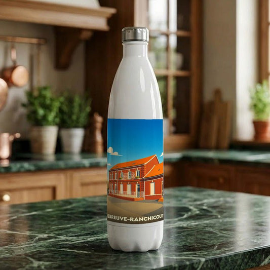 Gourde blanche souvenir de Rebreuve-Ranchicourt avec une illustration stylisée d'un bâtiment local.
